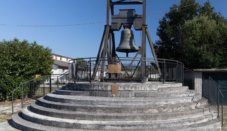 Dzwon Pokoju - Sant'Angelo in Theodice