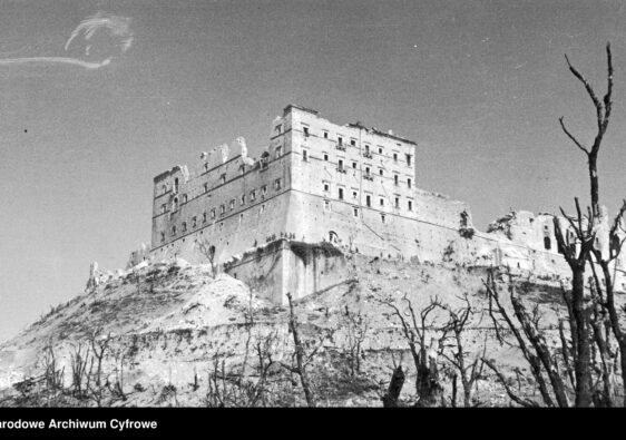 Bombardowanie Monte Cassino - ruiny klasztoru