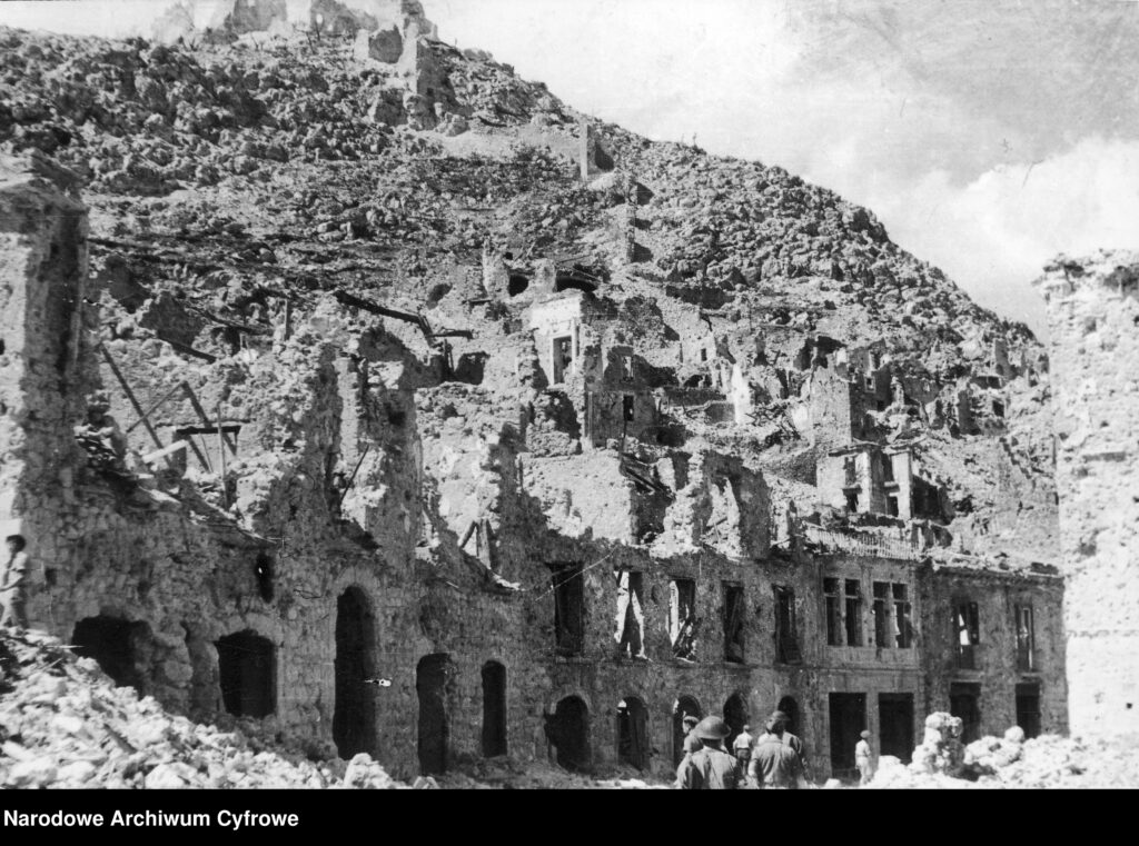Ruiny Cassino (maj 1944)
