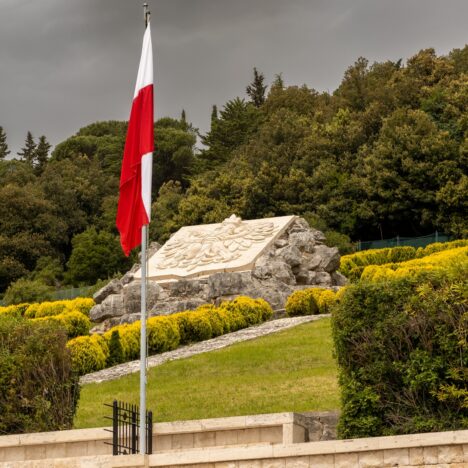 Rok 2024 z przewodnikiem „Monte Cassino i okolice” w ręku