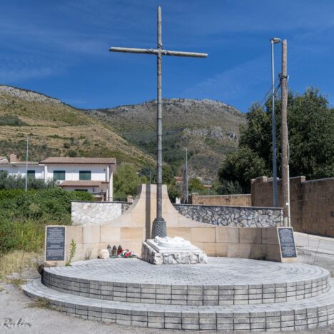 Cztery polskie pomniki w okolicach Cassino: (3) Piedimonte San Germano