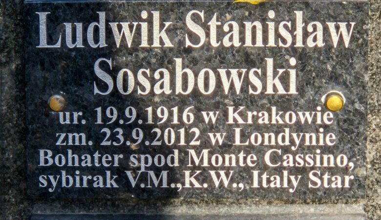 Ludwik Sosabowski - tablica na nagrobku na cmentarzu Św. Rodziny we Wrocławiu