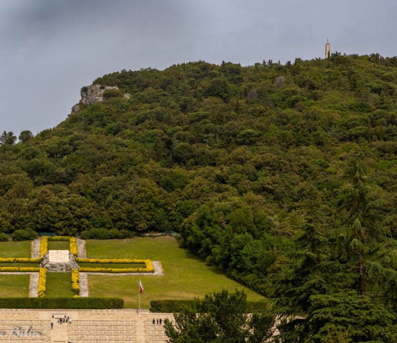 Od Tobruku po Monte Cassino. Ostatni meldunek mjr. Ludwika Rawicza-Rojka