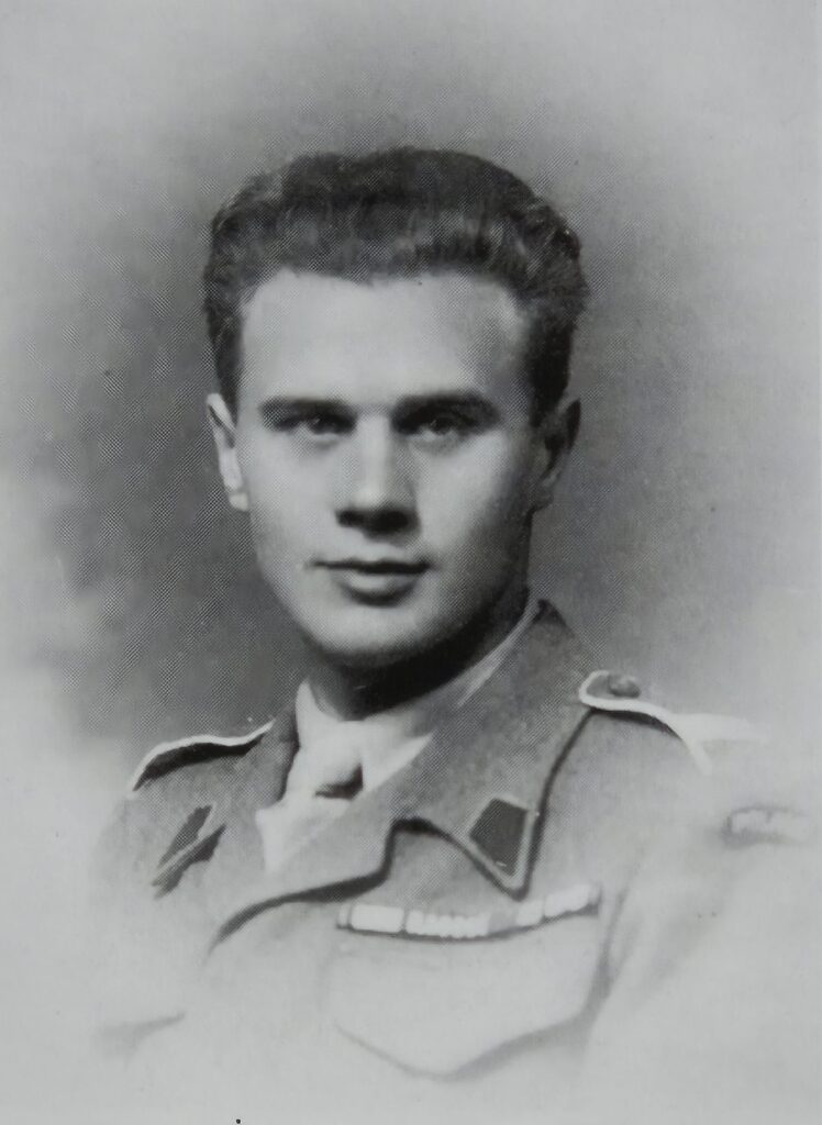 Witold Żdanowicz w 1945 roku