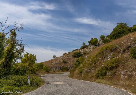 Samochodem w okolicach Monte Cassino. Cztery propozycje wycieczek śladami historii