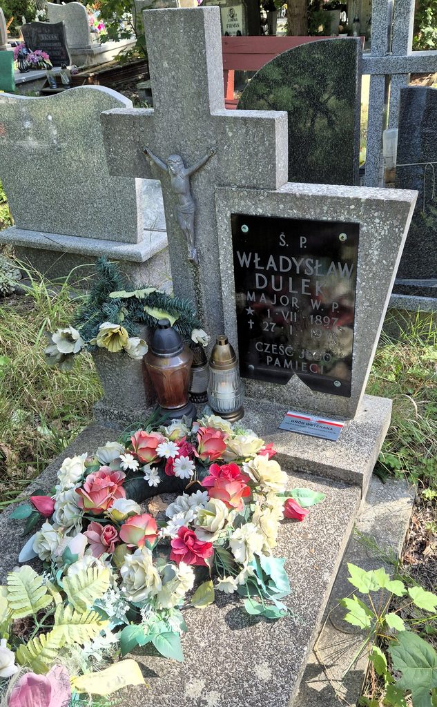 Mjr Władysław Dulek- groby żołnierzy 2 Korpusu Polskiego