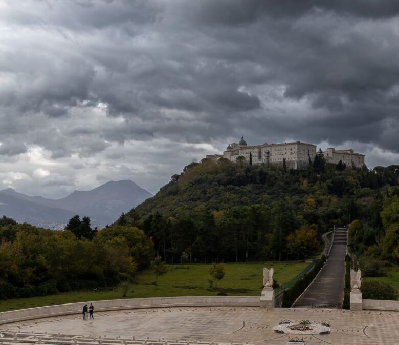 Monte Cassino w listopadzie – za i przeciw