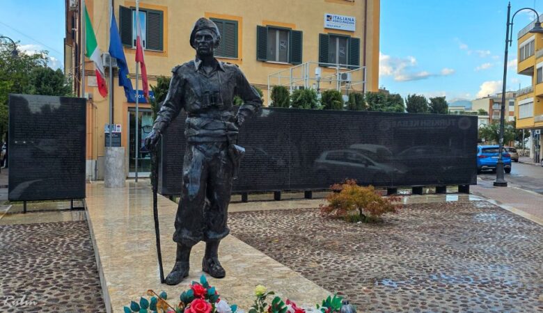 Pomnik generała Andersa w Cassino – ukończony granitowy memoriał